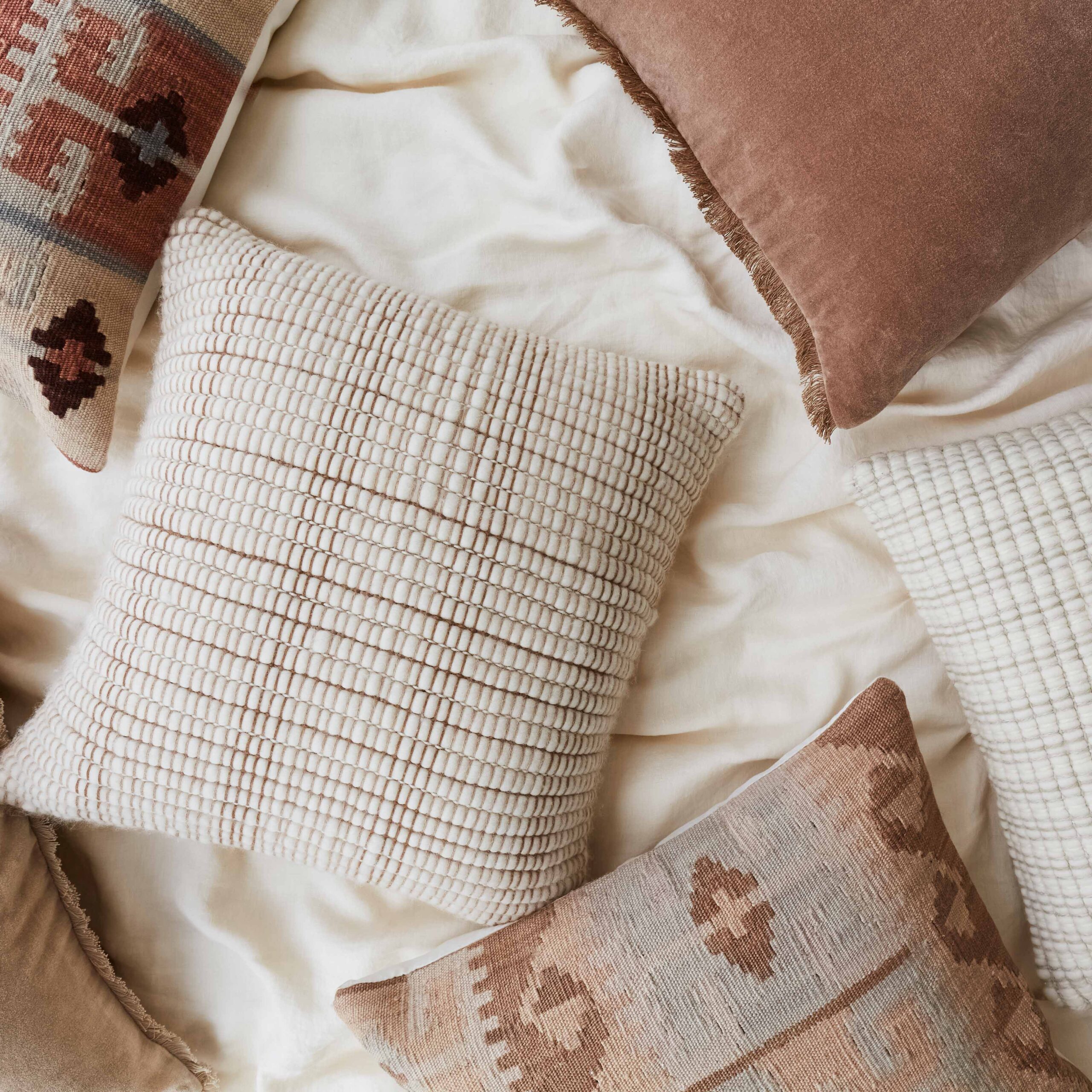Refined Modern Kilim Decorative Pillow - Image 12
