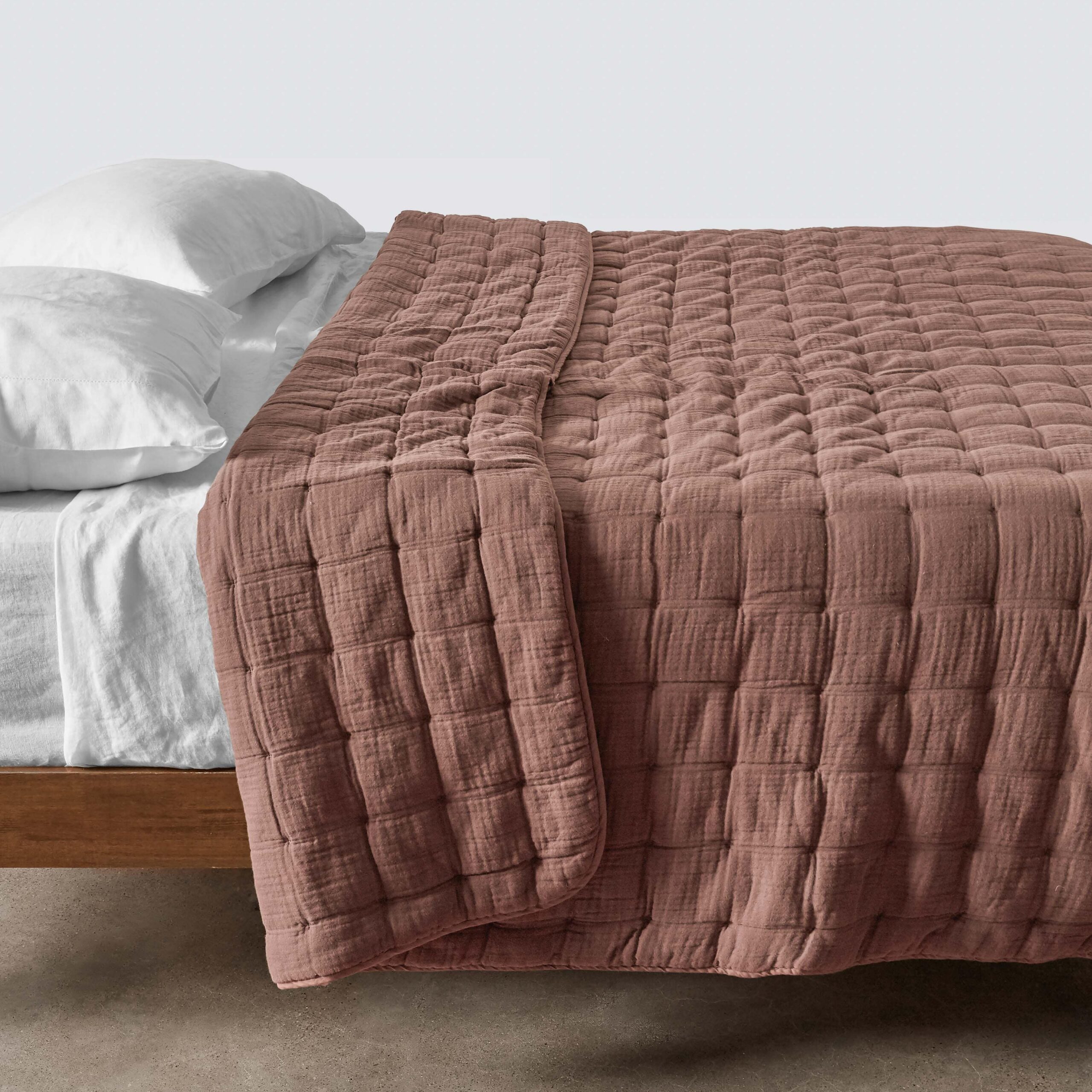 Cotton Gauze Bed Quilt in Grey - Image 23